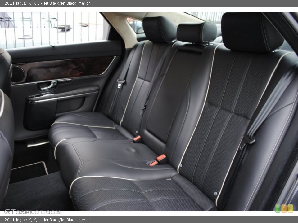 Jet Black/Jet Black Interior Photo for the 2011 Jaguar XJ XJL #60194047