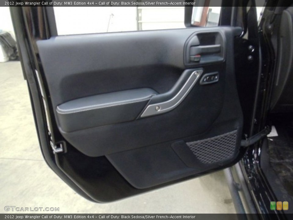Call of Duty: Black Sedosa/Silver French-Accent Interior Door Panel for the 2012 Jeep Wrangler Call of Duty: MW3 Edition 4x4 #60197962