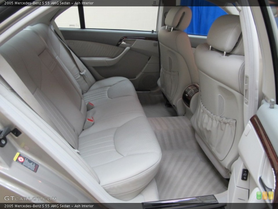 Ash Interior Photo for the 2005 Mercedes-Benz S 55 AMG Sedan #60198553