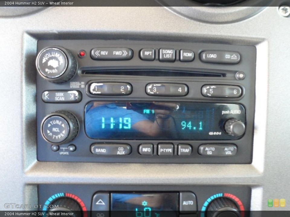 Wheat Interior Audio System for the 2004 Hummer H2 SUV #60206071