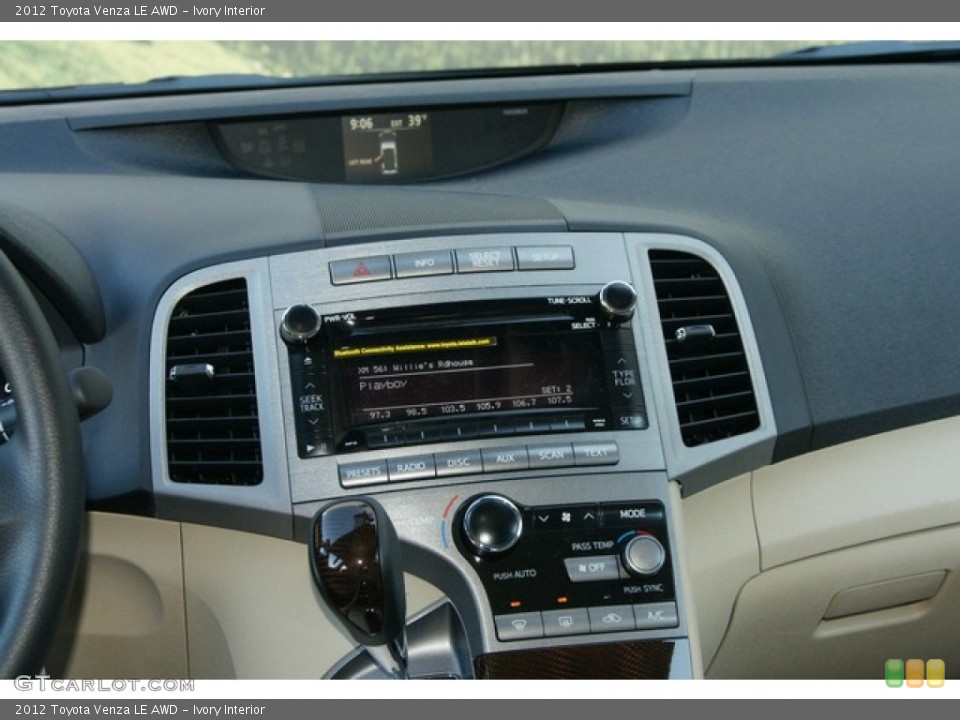Ivory Interior Controls for the 2012 Toyota Venza LE AWD #60206242