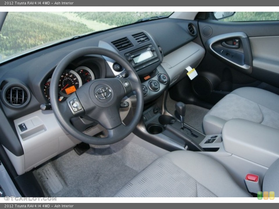 Ash Interior Photo for the 2012 Toyota RAV4 I4 4WD #60209092