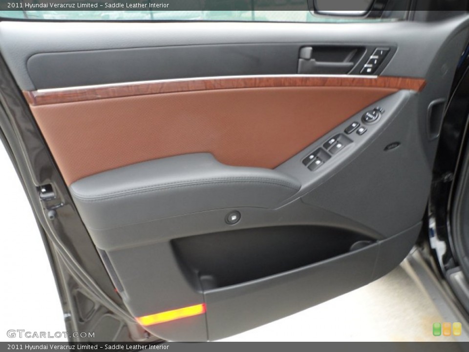 Saddle Leather Interior Door Panel for the 2011 Hyundai Veracruz Limited #60212059