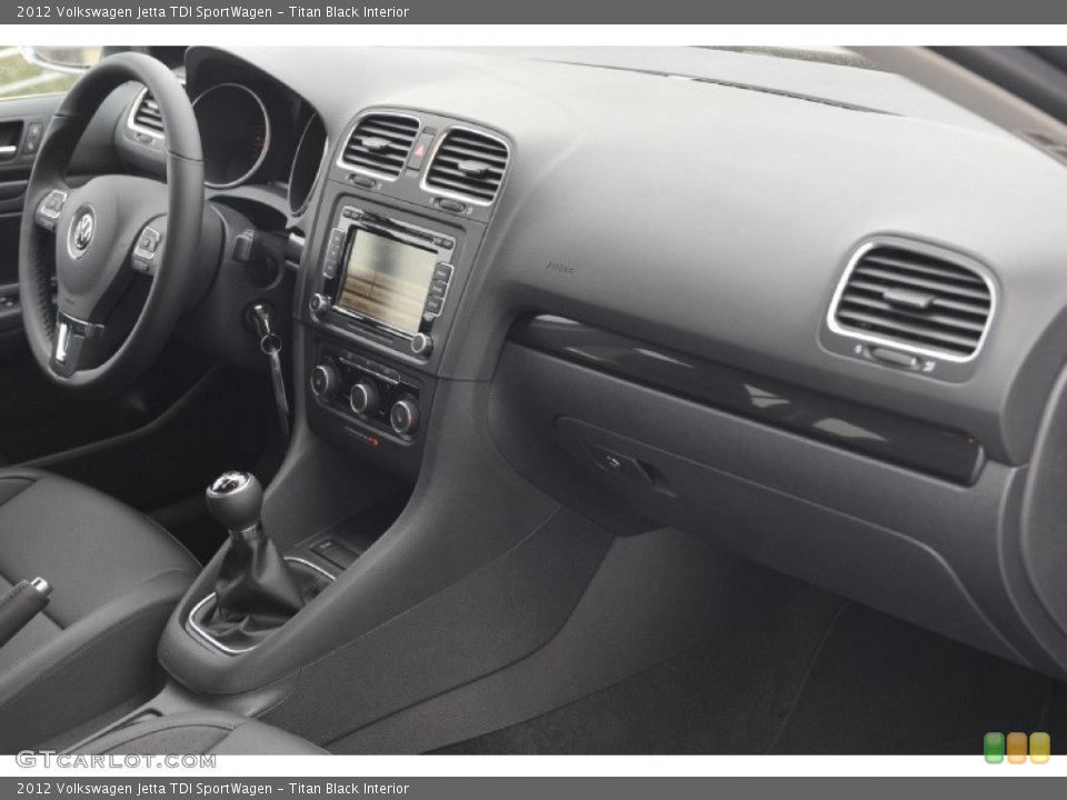 Titan Black Interior Photo for the 2012 Volkswagen Jetta TDI SportWagen #60242893
