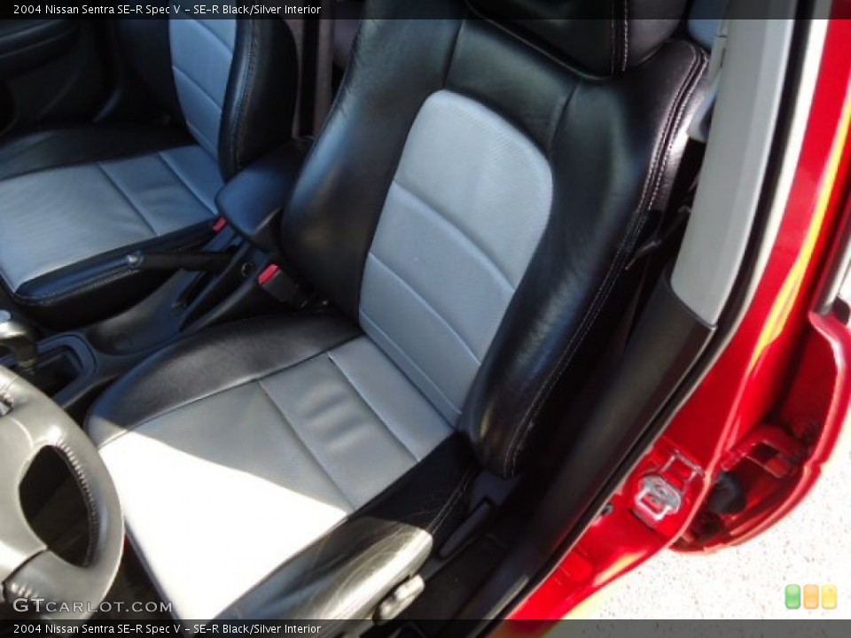 SE-R Black/Silver Interior Photo for the 2004 Nissan Sentra SE-R Spec V #60258395