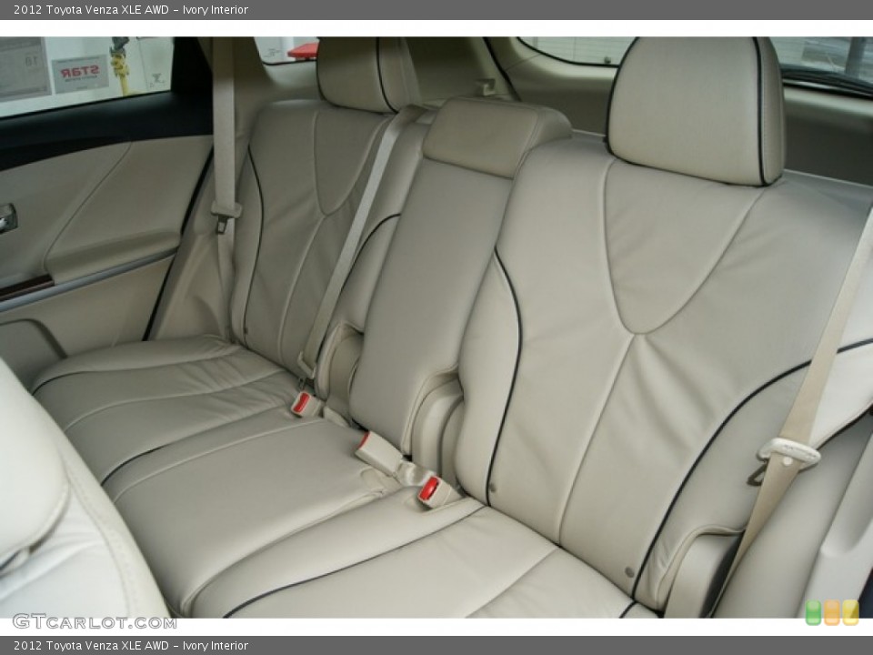 Ivory Interior Photo for the 2012 Toyota Venza XLE AWD #60260147