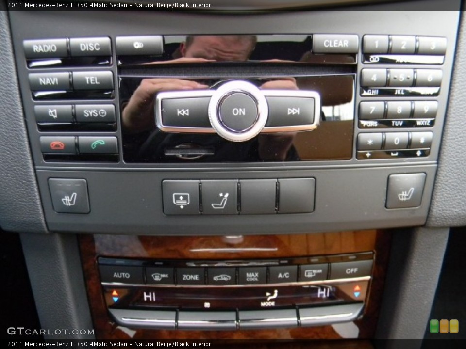 Natural Beige/Black Interior Controls for the 2011 Mercedes-Benz E 350 4Matic Sedan #60262775