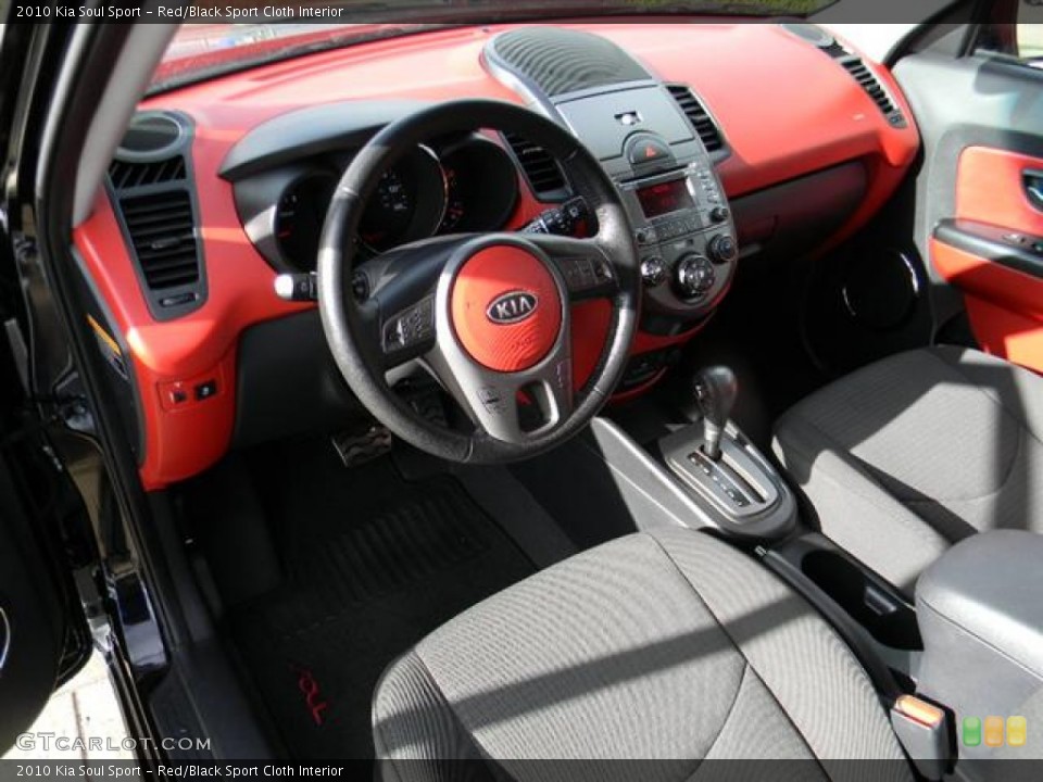 Red/Black Sport Cloth Interior Photo for the 2010 Kia Soul Sport #60264071