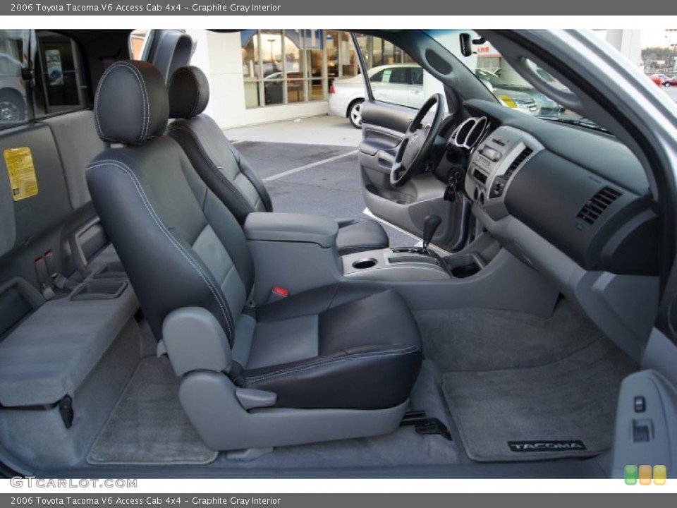 Graphite Gray Interior Photo for the 2006 Toyota Tacoma V6 Access Cab 4x4 #60283335