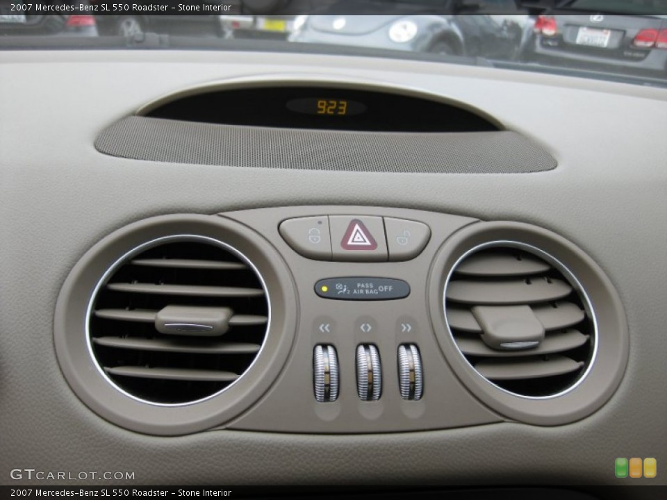 Stone Interior Controls for the 2007 Mercedes-Benz SL 550 Roadster #60286079