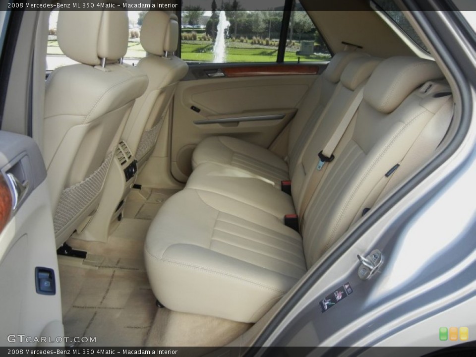Macadamia Interior Photo for the 2008 Mercedes-Benz ML 350 4Matic #60296330