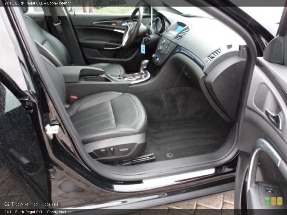 Ebony Interior Photo for the 2011 Buick Regal CXL #60302609