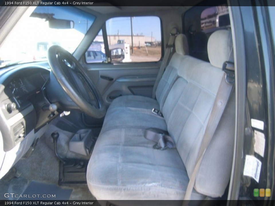 Grey Interior Photo for the 1994 Ford F150 XLT Regular Cab 4x4 #60326914