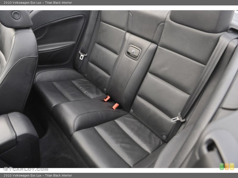Titan Black Interior Photo for the 2010 Volkswagen Eos Lux #60335480