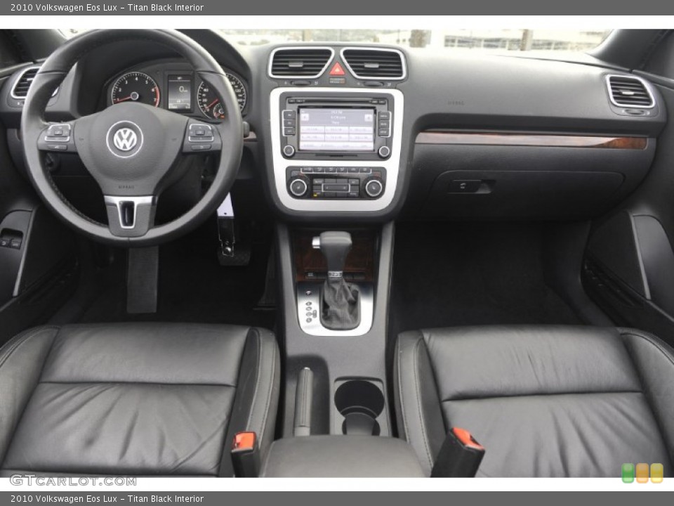 Titan Black Interior Dashboard for the 2010 Volkswagen Eos Lux #60335489