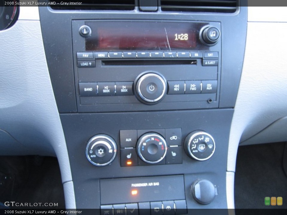 Grey Interior Audio System for the 2008 Suzuki XL7 Luxury AWD #60339572
