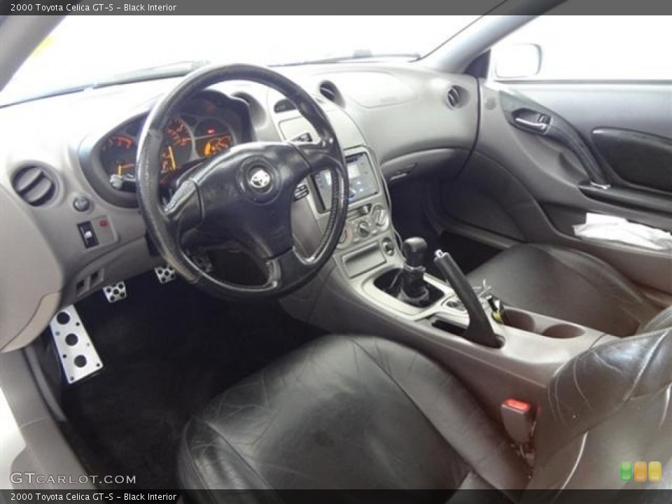 Black Interior Photo for the 2000 Toyota Celica GT-S #60343976
