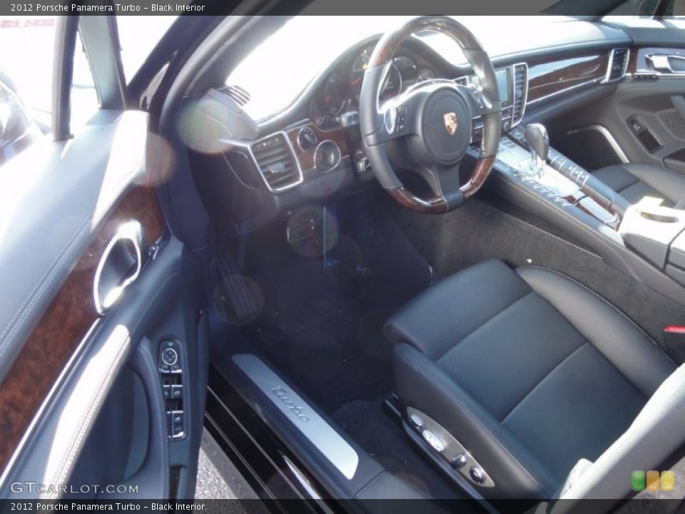 Black Interior Photo for the 2012 Porsche Panamera Turbo #60358809