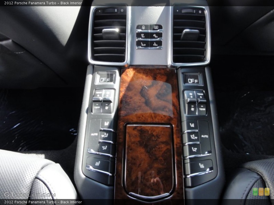 Black Interior Controls for the 2012 Porsche Panamera Turbo #60358983
