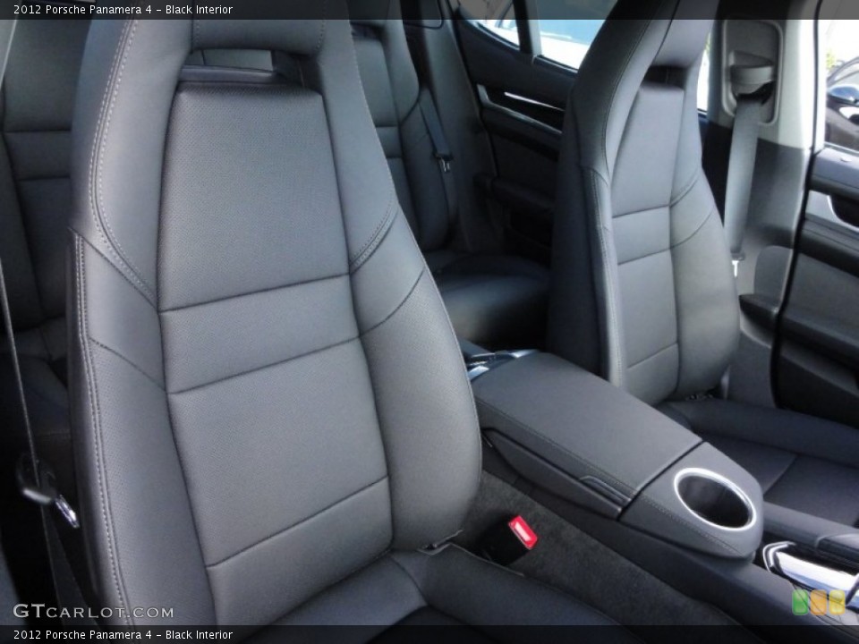 Black Interior Photo for the 2012 Porsche Panamera 4 #60359706