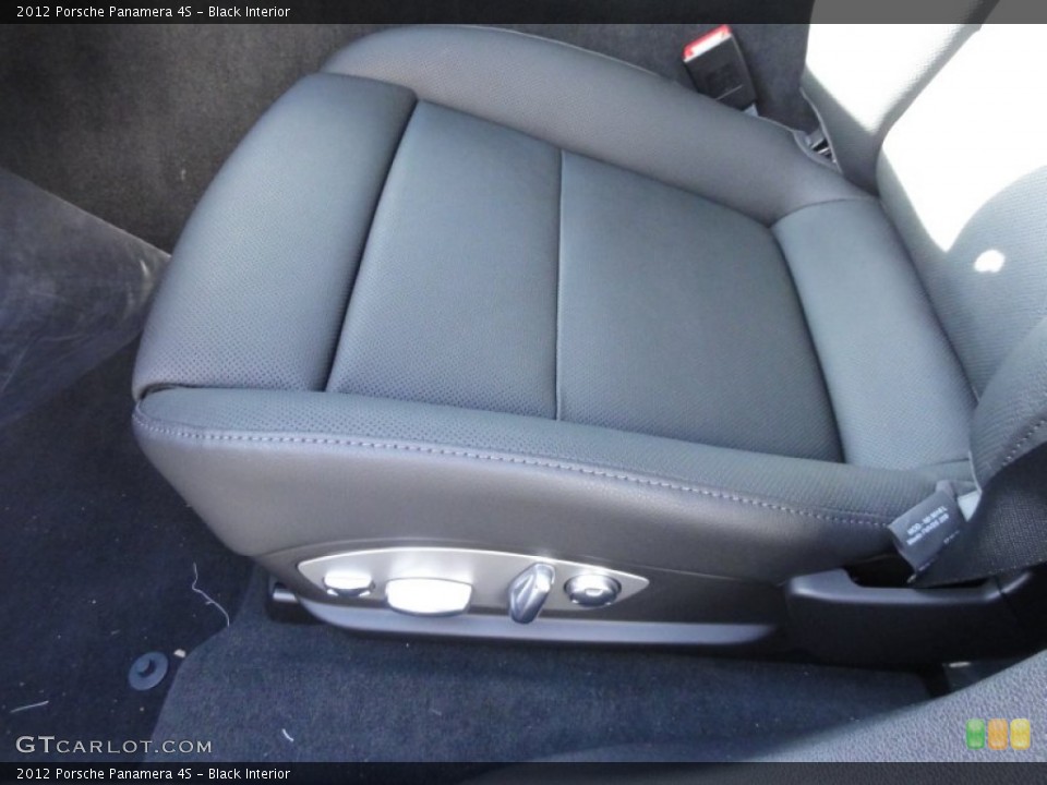 Black Interior Front Seat for the 2012 Porsche Panamera 4S #60360081