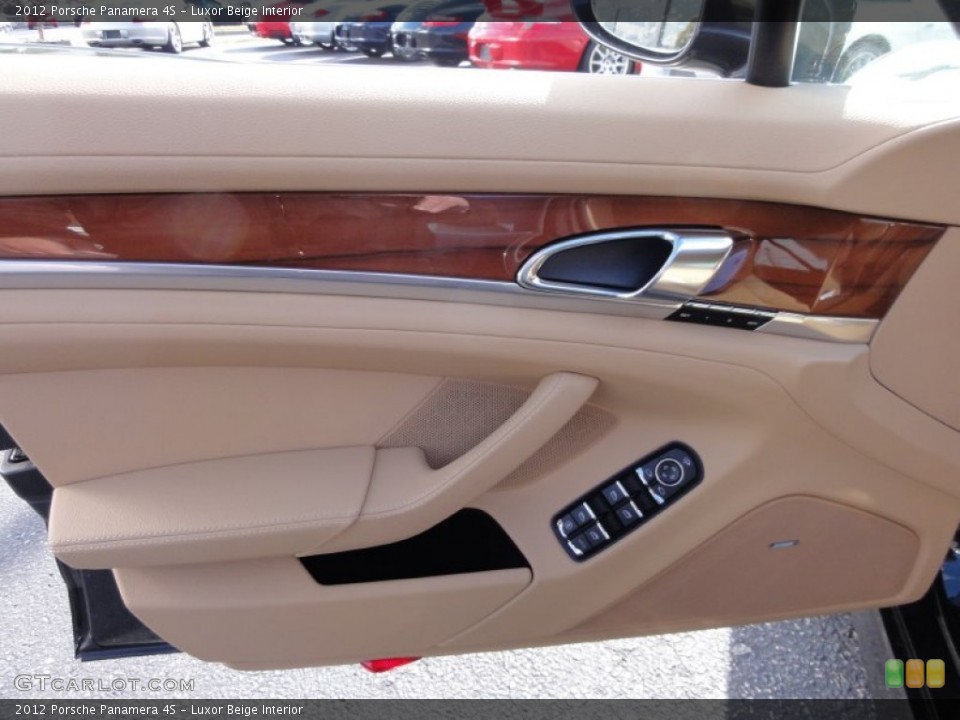 Luxor Beige Interior Door Panel for the 2012 Porsche Panamera 4S #60361620