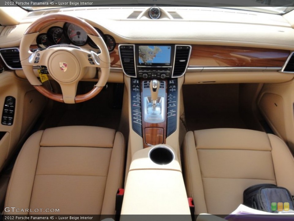 Luxor Beige Interior Dashboard for the 2012 Porsche Panamera 4S #60361785