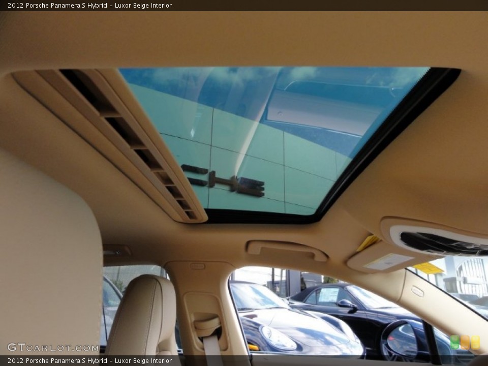 Luxor Beige Interior Sunroof for the 2012 Porsche Panamera S Hybrid #60362112