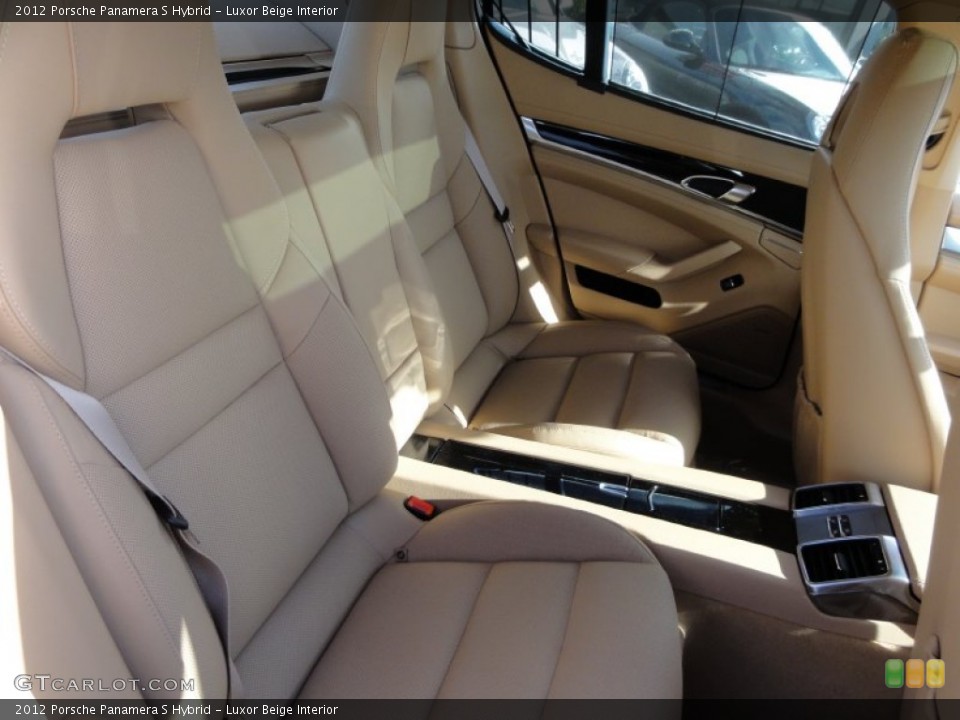 Luxor Beige Interior Photo for the 2012 Porsche Panamera S Hybrid #60362148