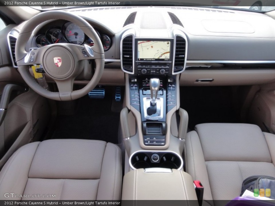 Umber Brown/Light Tartufo Interior Dashboard for the 2012 Porsche Cayenne S Hybrid #60362997