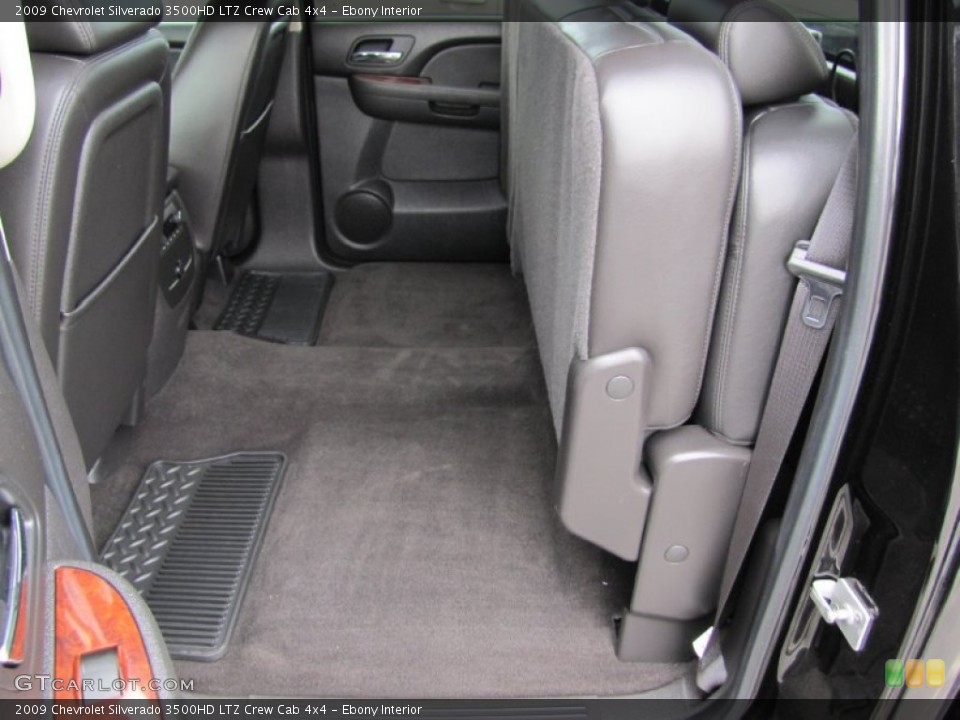 Ebony Interior Photo for the 2009 Chevrolet Silverado 3500HD LTZ Crew Cab 4x4 #60368313