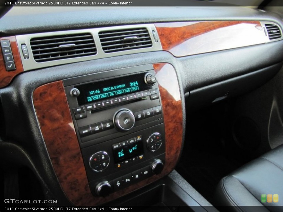 Ebony Interior Dashboard for the 2011 Chevrolet Silverado 2500HD LTZ Extended Cab 4x4 #60369042