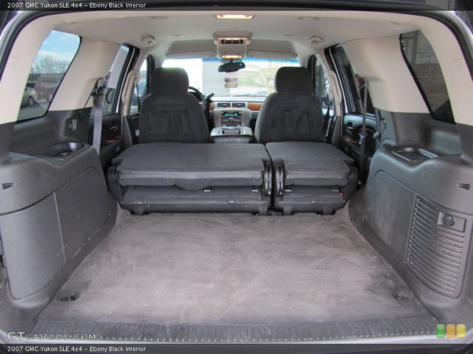 Ebony Black Interior Trunk for the 2007 GMC Yukon SLE 4x4 #60369436