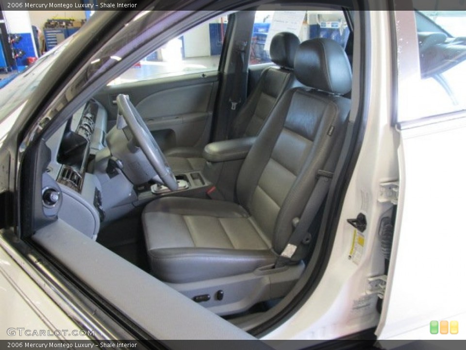 Shale Interior Photo for the 2006 Mercury Montego Luxury #60369561