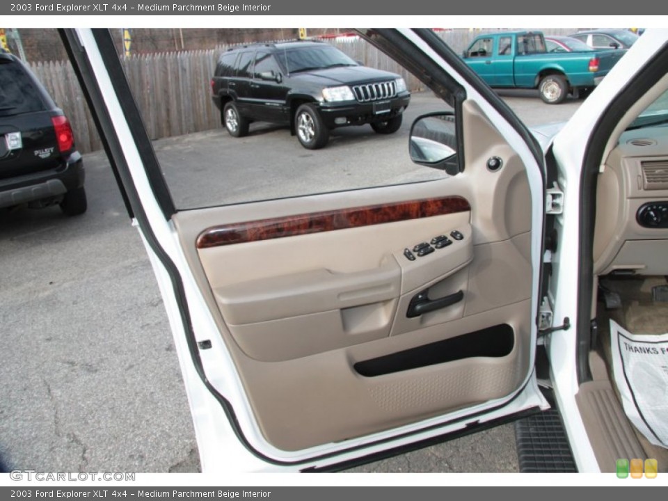 Medium Parchment Beige Interior Door Panel for the 2003 Ford Explorer XLT 4x4 #60370583