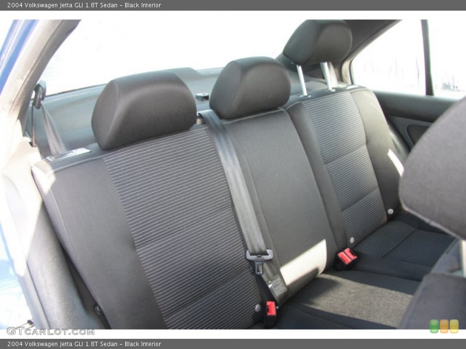 Black Interior Photo for the 2004 Volkswagen Jetta GLI 1.8T Sedan #60370797