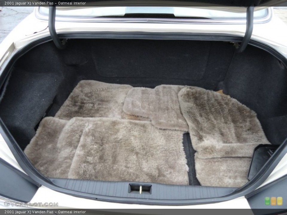 Oatmeal Interior Trunk for the 2001 Jaguar XJ Vanden Plas #60381850