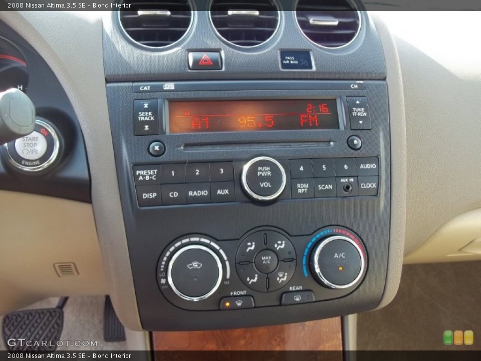 Blond Interior Controls for the 2008 Nissan Altima 3.5 SE #60399203