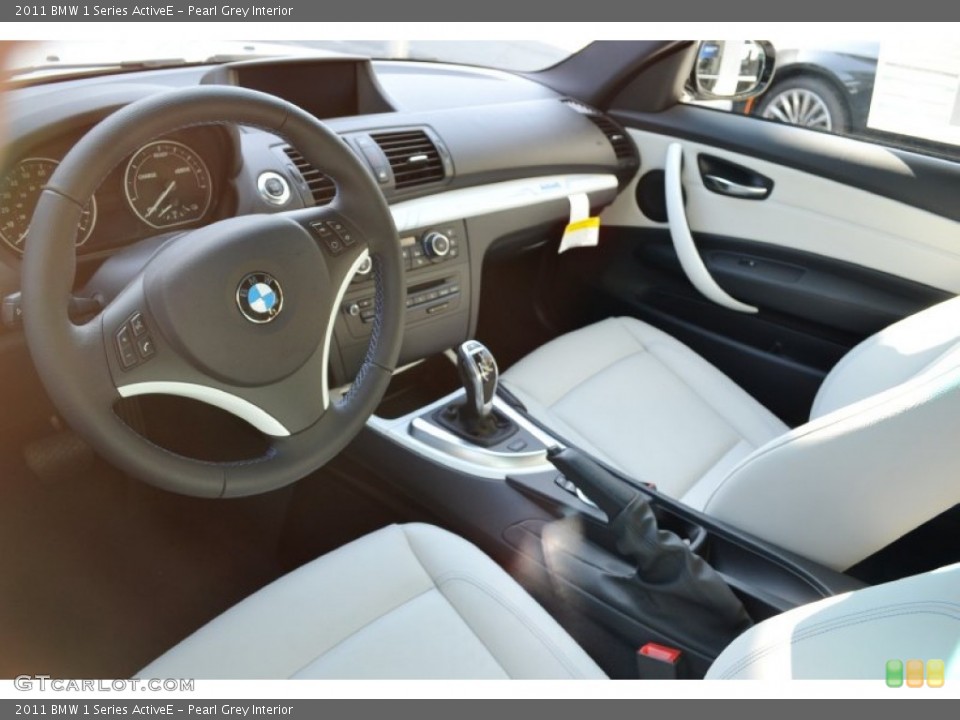 Pearl Grey Interior Photo for the 2011 BMW 1 Series ActiveE #60404201