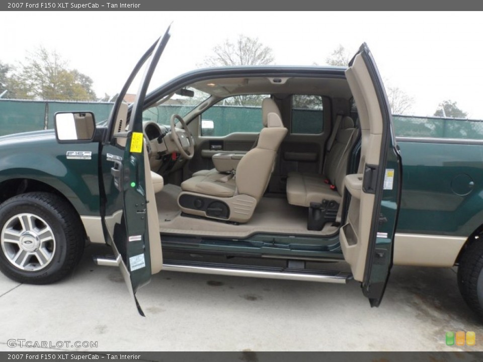 Tan Interior Photo for the 2007 Ford F150 XLT SuperCab #60404709