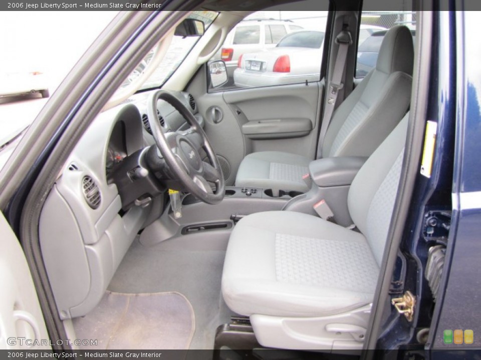 Medium Slate Gray Interior Photo for the 2006 Jeep Liberty Sport #60408733