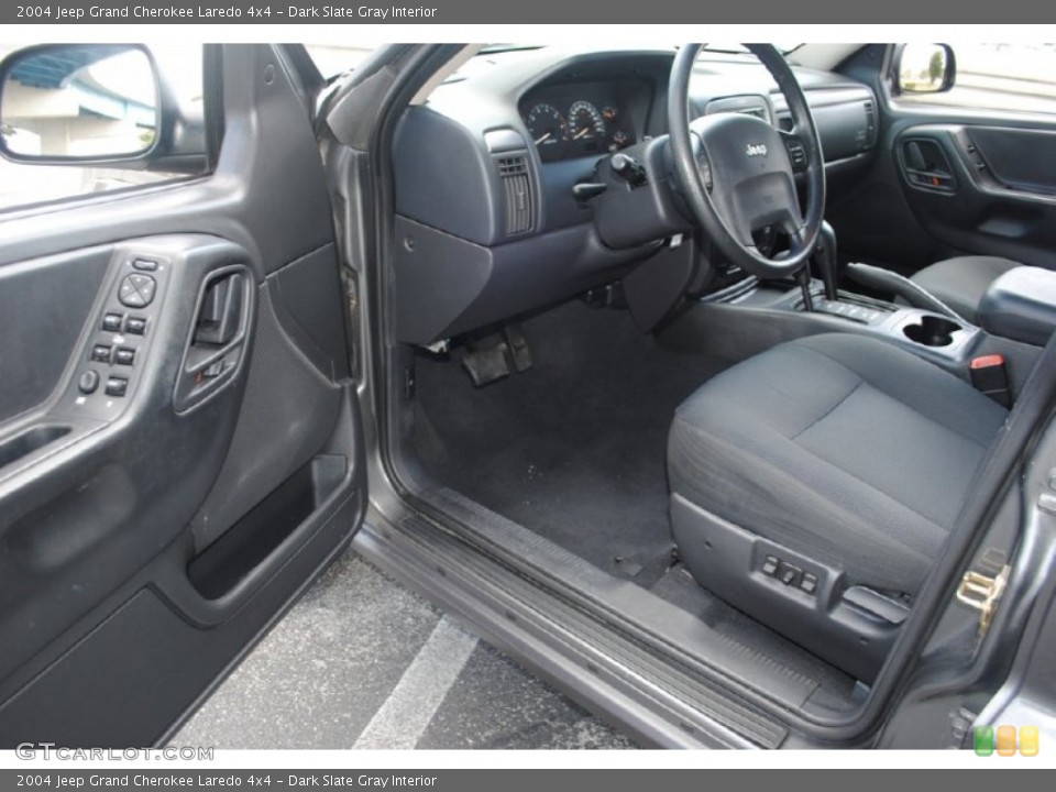 Dark Slate Gray Interior Photo for the 2004 Jeep Grand Cherokee Laredo 4x4 #60412920