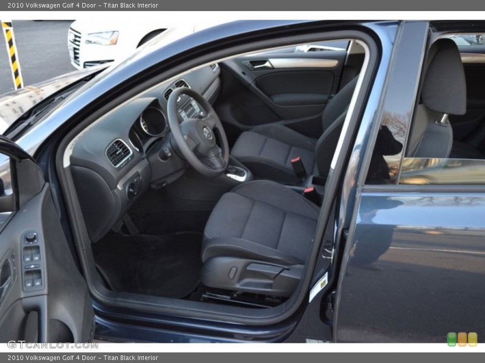 Titan Black Interior Photo for the 2010 Volkswagen Golf 4 Door #60418778