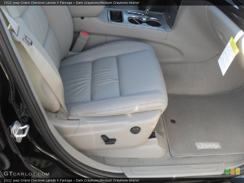 Dark Graystone/Medium Graystone Interior Photo for the 2012 Jeep Grand Cherokee Laredo X Package #60439112