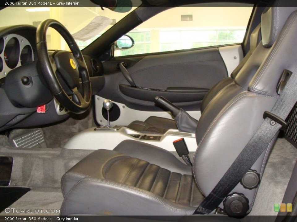 Grey Interior Photo for the 2000 Ferrari 360 Modena #60466663