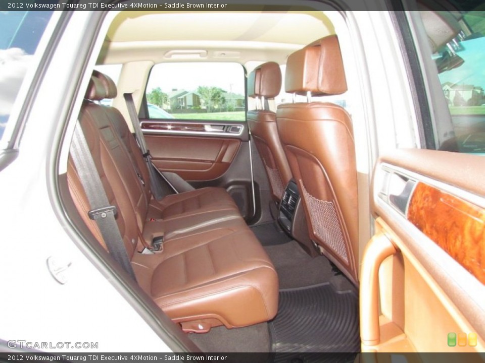 Saddle Brown Interior Photo for the 2012 Volkswagen Touareg TDI Executive 4XMotion #60468952
