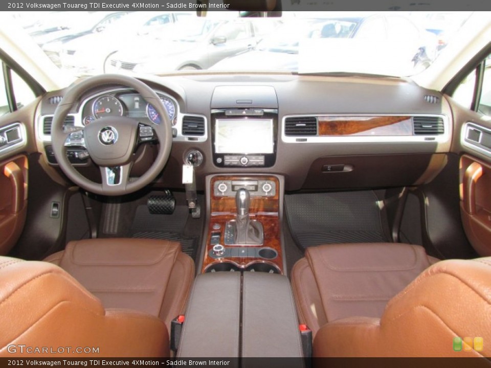 Saddle Brown Interior Photo for the 2012 Volkswagen Touareg TDI Executive 4XMotion #60468960