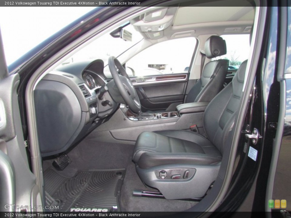 Black Anthracite Interior Photo for the 2012 Volkswagen Touareg TDI Executive 4XMotion #60468997