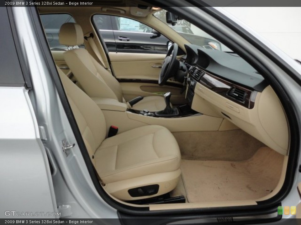 Beige Interior Photo for the 2009 BMW 3 Series 328xi Sedan #60485027