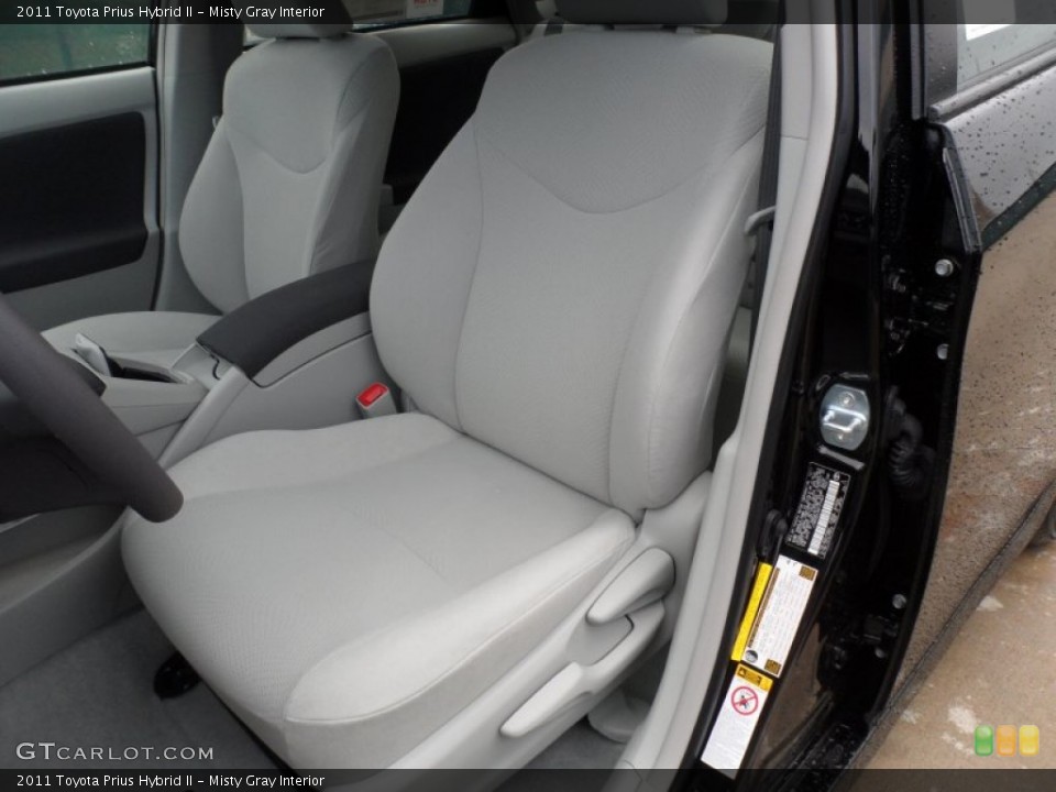 Misty Gray Interior Photo for the 2011 Toyota Prius Hybrid II #60487562